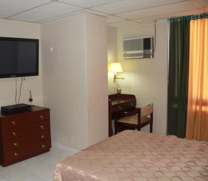 גוויאקיל Hotel La Torre חדר תמונה