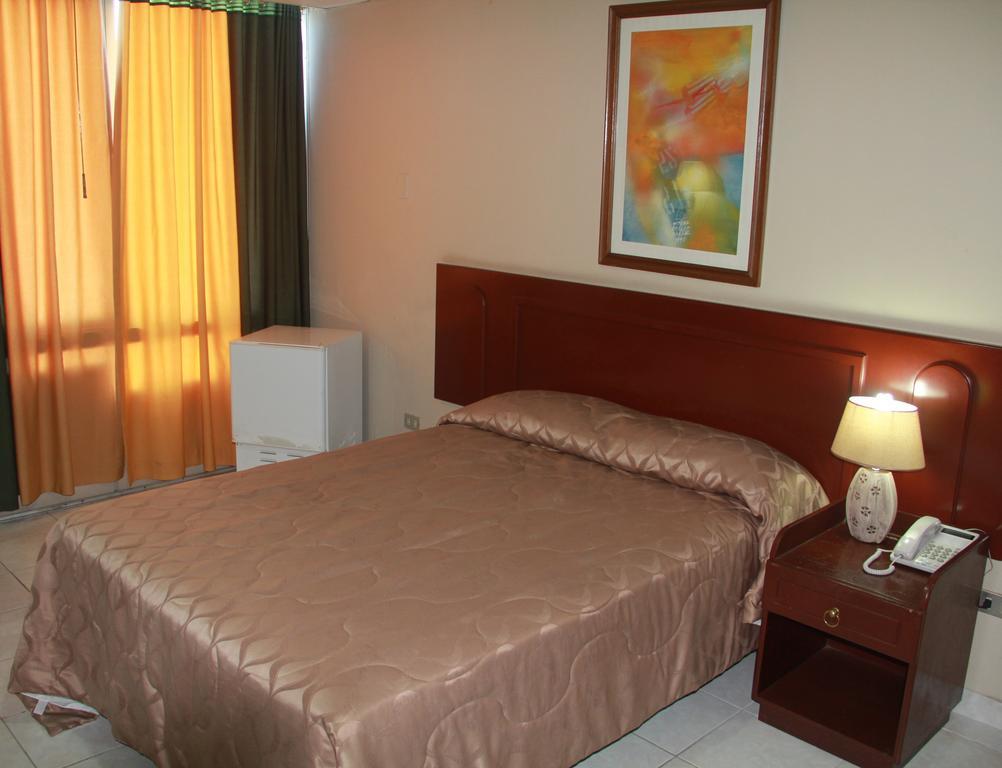 גוויאקיל Hotel La Torre חדר תמונה