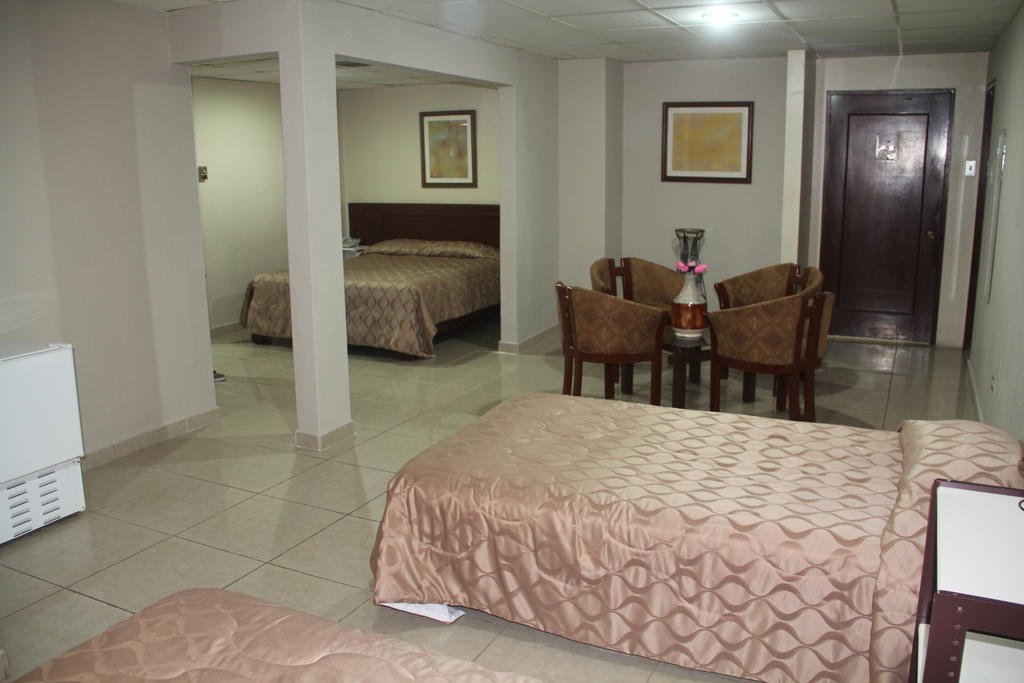 גוויאקיל Hotel La Torre חדר תמונה